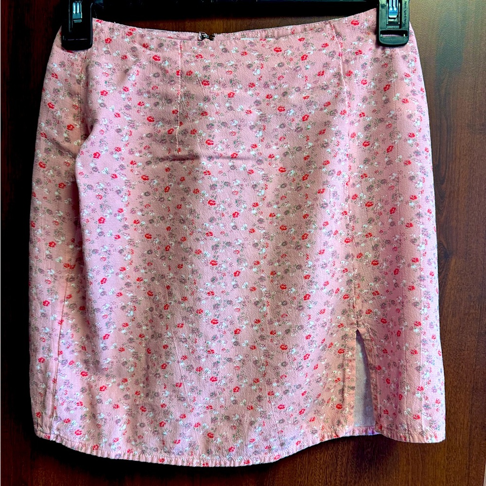 Aeropostale floral skirt